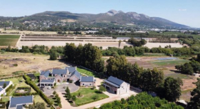 2-Bedroom apartment - Riverside bliss in Paarl